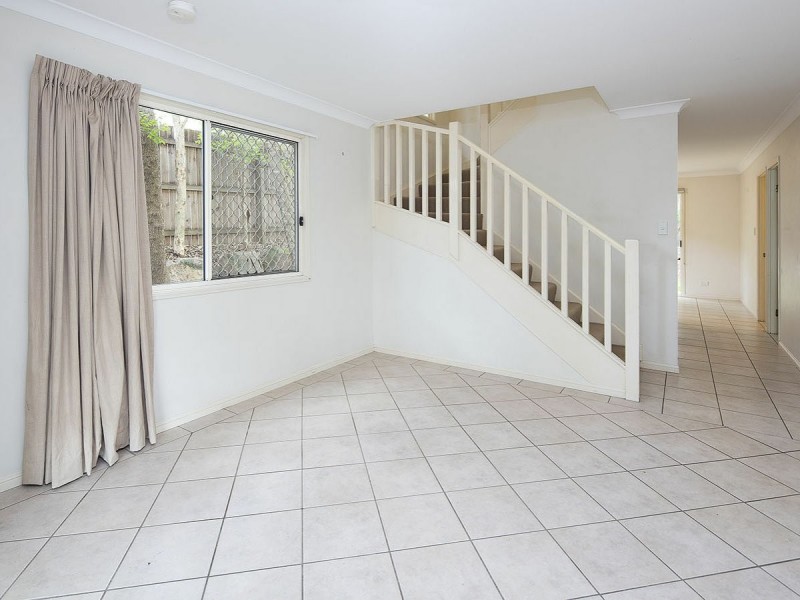 4/80 Mearns Street, Fairfield QLD 4103