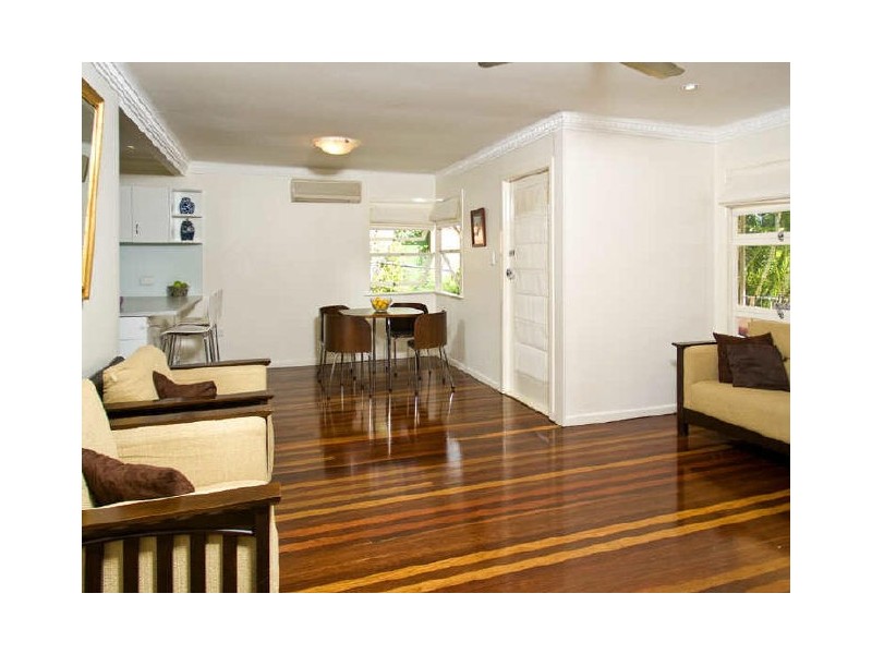 83 Barmore Street, Tarragindi QLD 4121