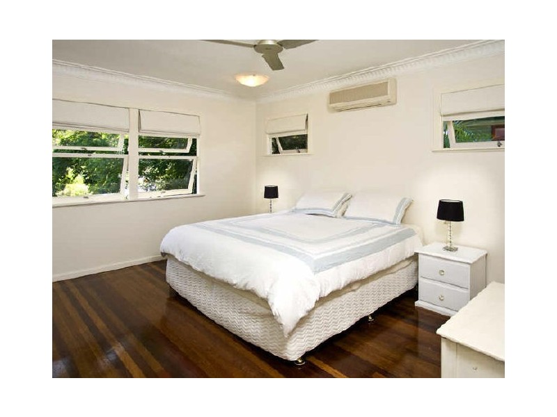 83 Barmore Street, Tarragindi QLD 4121