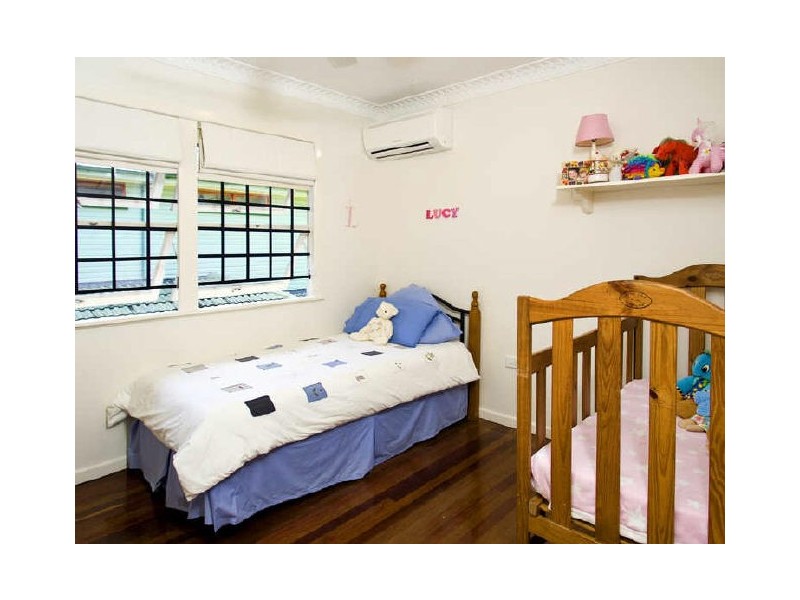 83 Barmore Street, Tarragindi QLD 4121