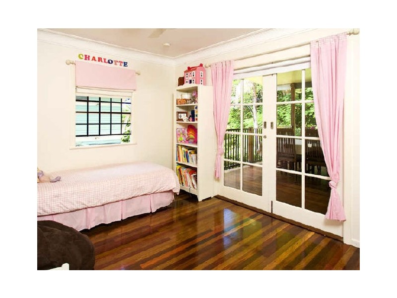 83 Barmore Street, Tarragindi QLD 4121