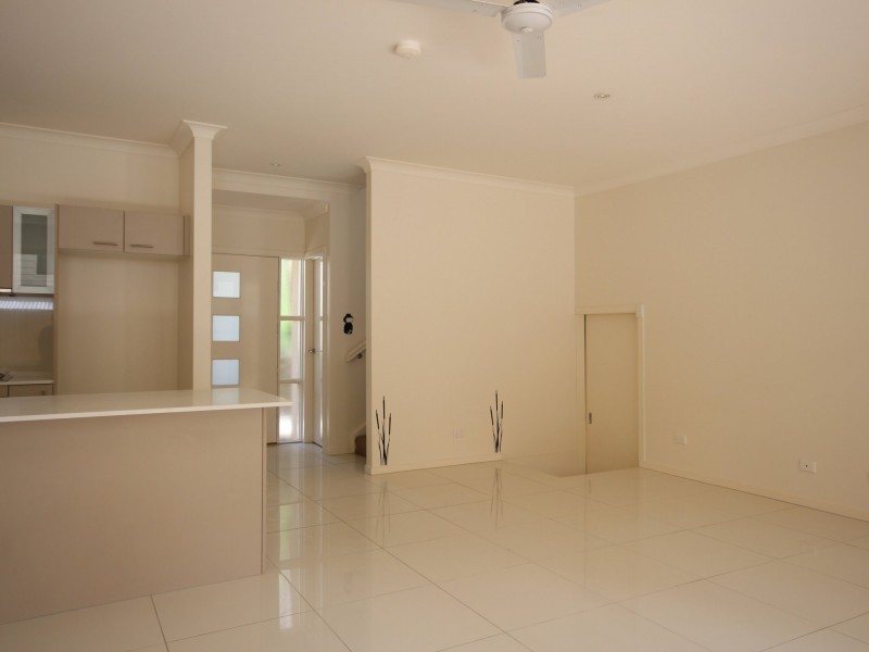 2/57 Vallely Street, Annerley QLD 4103