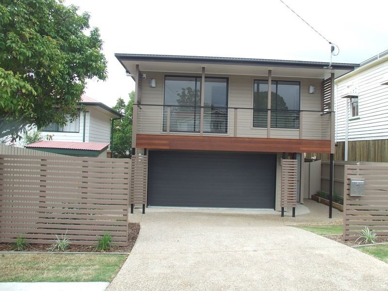 54 Chaucer Street, Moorooka QLD 4105