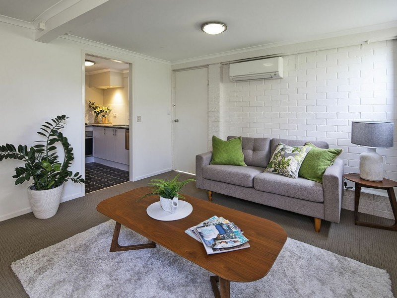 55 Ormonde Road, Yeronga QLD 4104