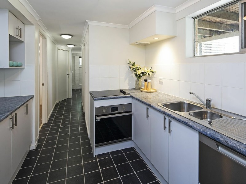 55 Ormonde Road, Yeronga QLD 4104