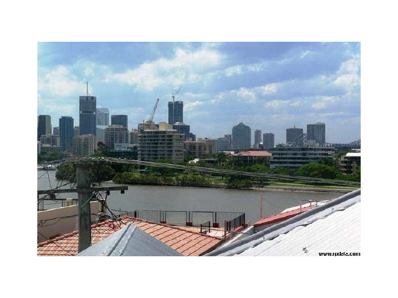 26 Laidlaw Prade, East Brisbane QLD 4169