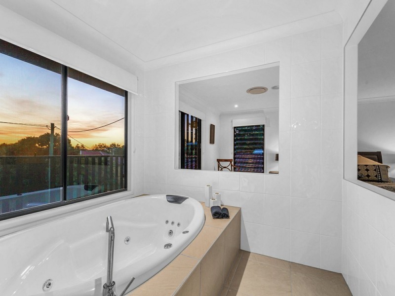 32 Percy Street, Tarragindi QLD 4121