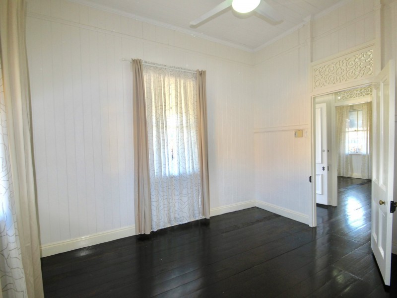 17 Albert Street, Woolloongabba QLD 4102