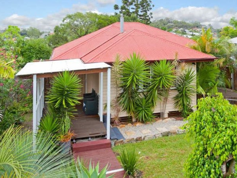 43 Cape Street, Holland Park QLD 4121