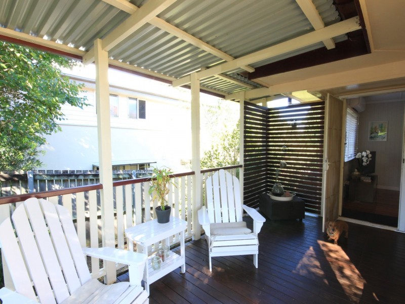 43 Cape Street, Holland Park QLD 4121