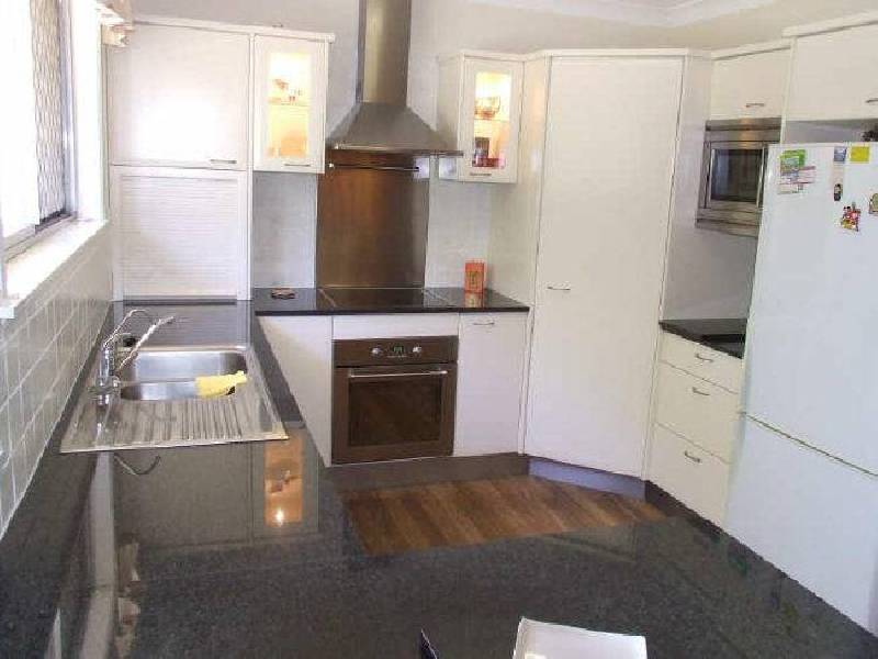 7 Grounds Street, Yeronga QLD 4104