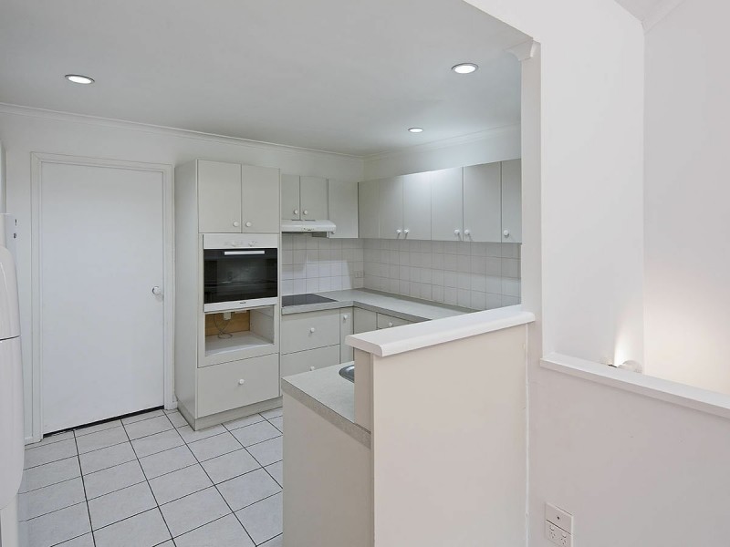 16/95 Strickland Terrace, Graceville QLD 4075