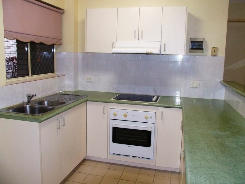 1/18 Chaucer Street, Moorooka QLD 4105