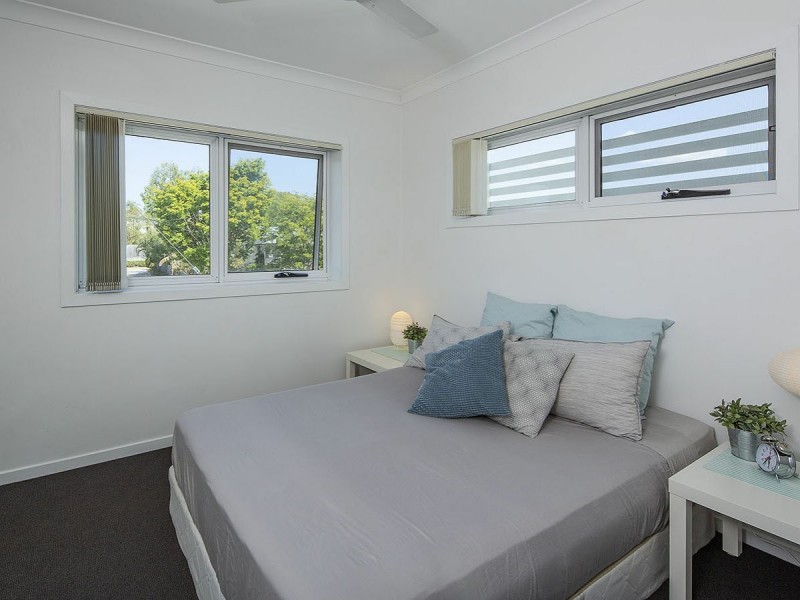 8/6 Ovendean Street, Yeronga QLD 4104