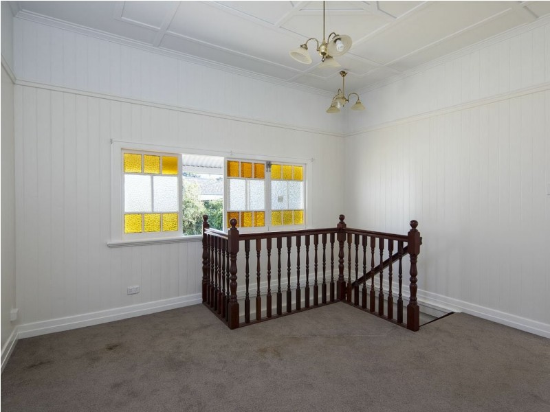 15 Gibson Street, Annerley QLD 4103