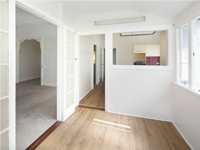 15 Gibson Street, Annerley QLD 4103