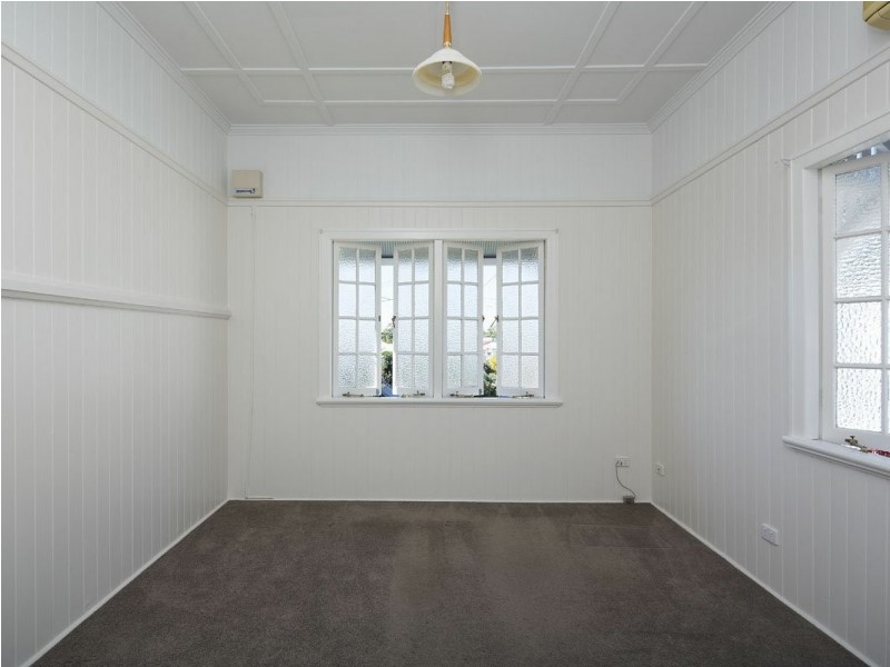 15 Gibson Street, Annerley QLD 4103