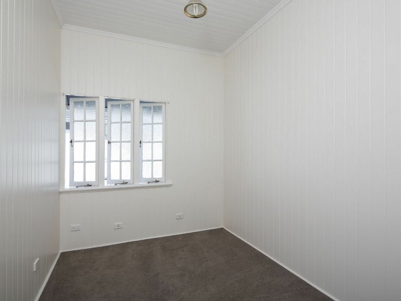 15 Gibson Street, Annerley QLD 4103