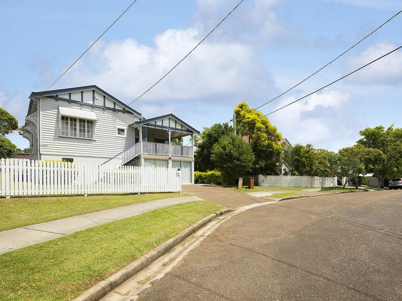 15 Gibson Street, Annerley QLD 4103