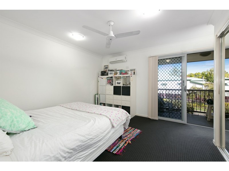 2/1 Victoria Street, Fairfield QLD 4103