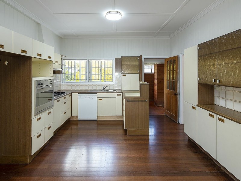 122 Kadumba Street, Yeronga QLD 4104