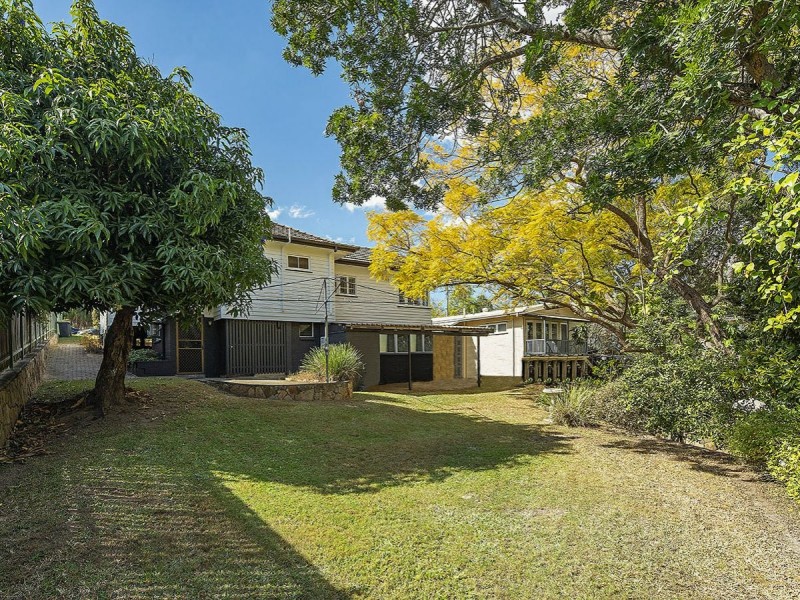 122 Kadumba Street, Yeronga QLD 4104
