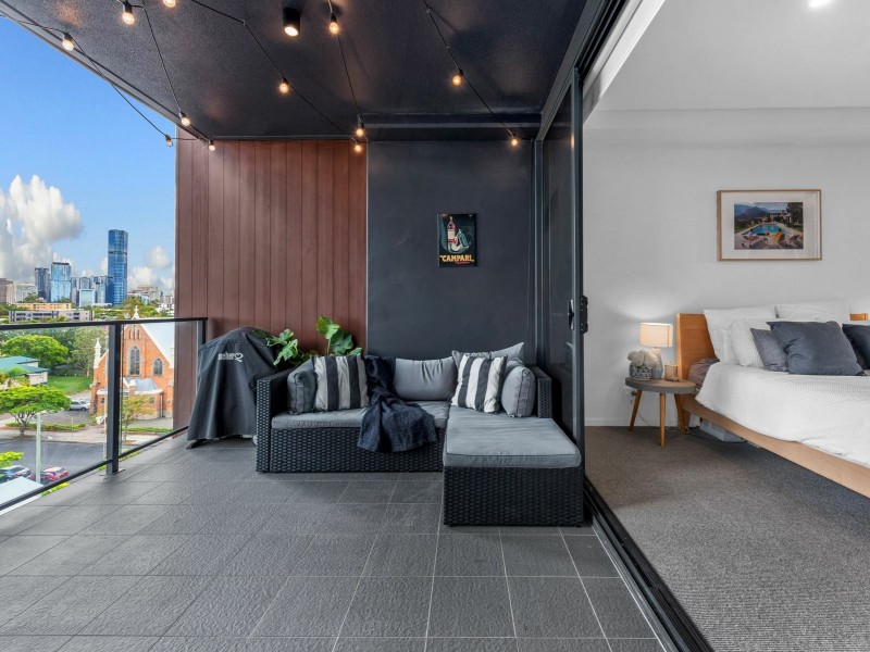 701/18 Duke Street, Kangaroo Point QLD 4169