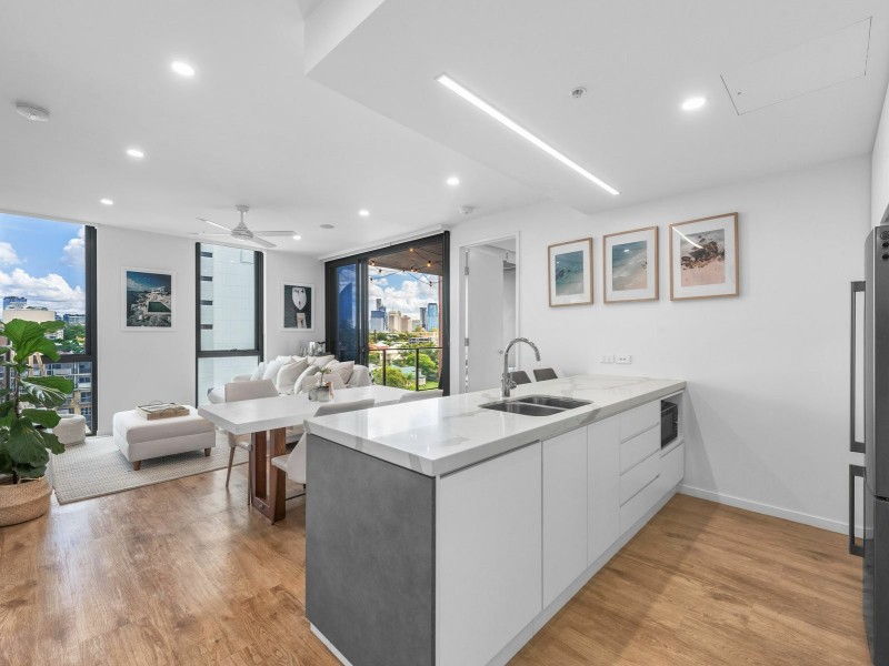 701/18 Duke Street, Kangaroo Point QLD 4169