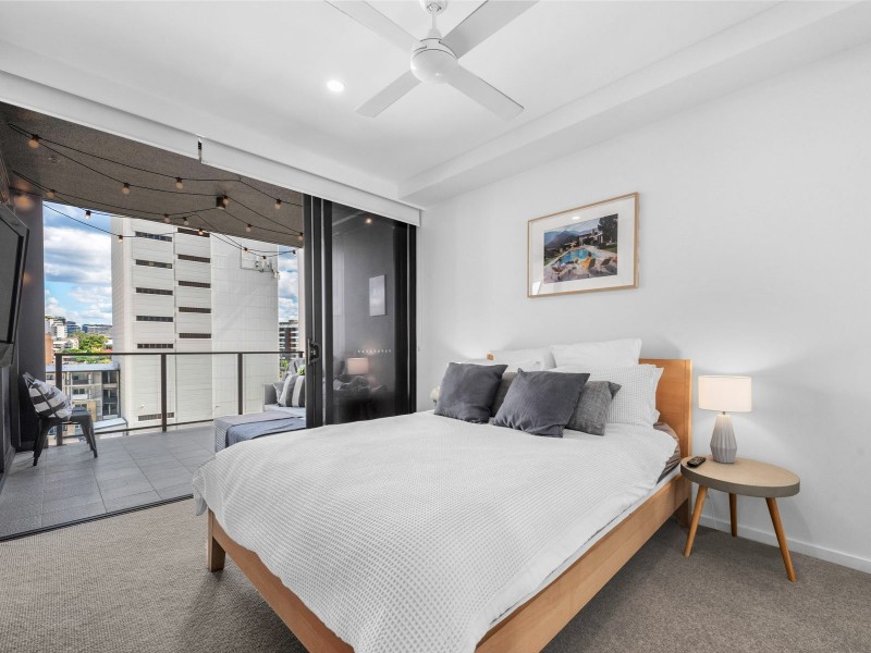 701/18 Duke Street, Kangaroo Point QLD 4169