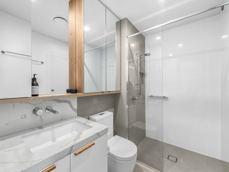 701/18 Duke Street, Kangaroo Point QLD 4169