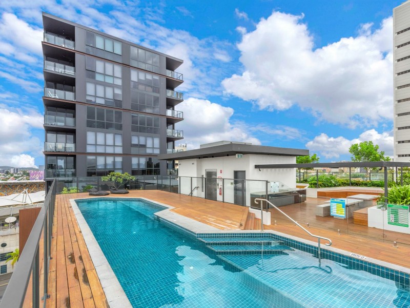 701/18 Duke Street, Kangaroo Point QLD 4169