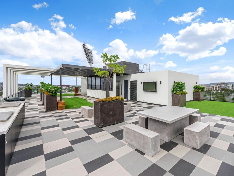 701/18 Duke Street, Kangaroo Point QLD 4169