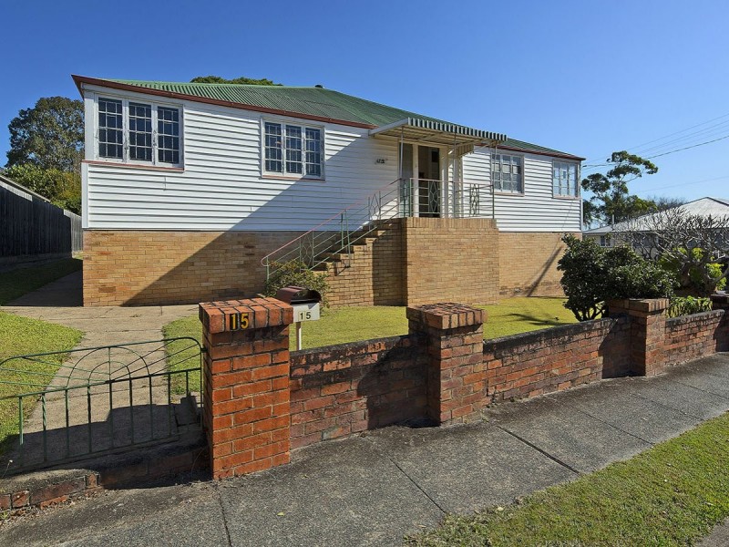 15 Dublin Street, Yeronga QLD 4104