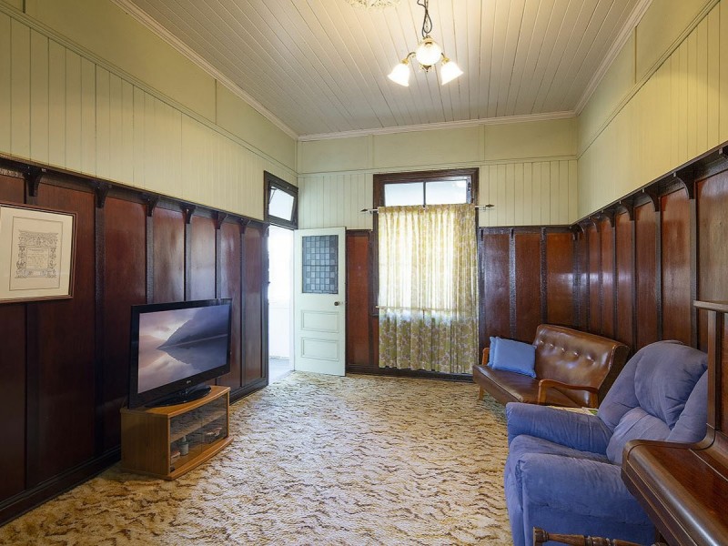 15 Dublin Street, Yeronga QLD 4104