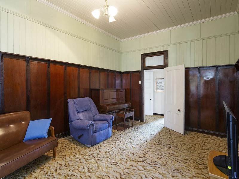 15 Dublin Street, Yeronga QLD 4104