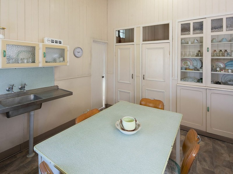 15 Dublin Street, Yeronga QLD 4104