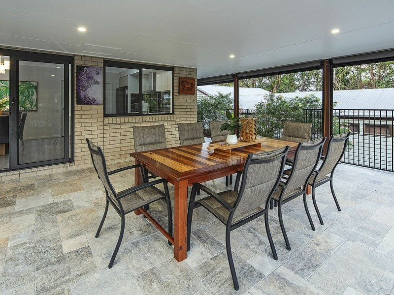 11 Glenaplin Avenue, Tarragindi QLD 4121