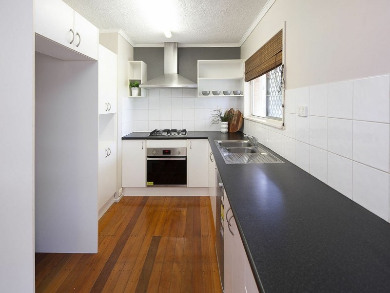 55 Ormonde Road, Yeronga QLD 4104