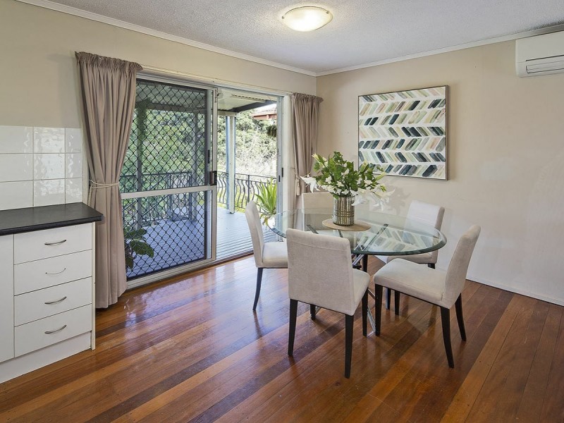 55 Ormonde Road, Yeronga QLD 4104