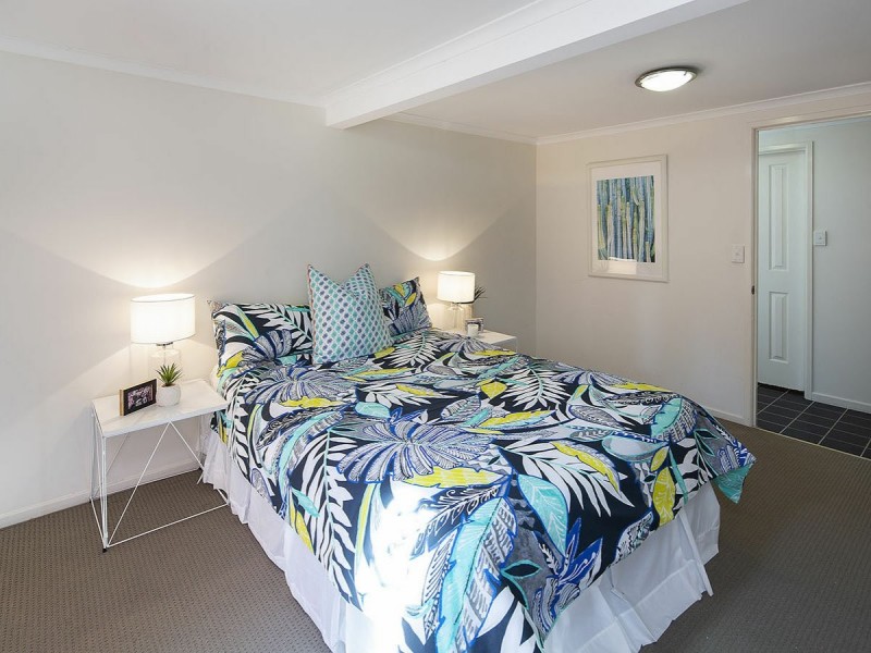 55 Ormonde Road, Yeronga QLD 4104