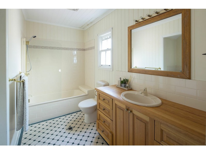 44 Carville Street, Annerley QLD 4103