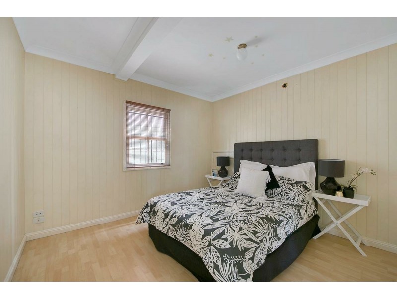 44 Carville Street, Annerley QLD 4103