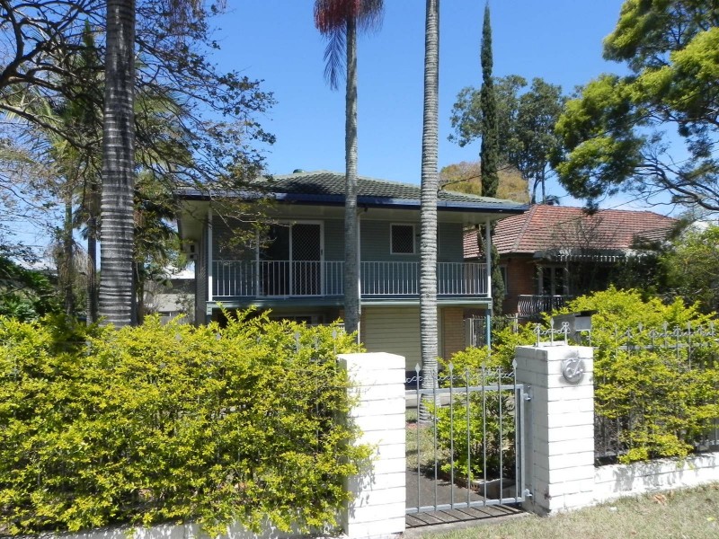 64 School Road, Yeronga QLD 4104