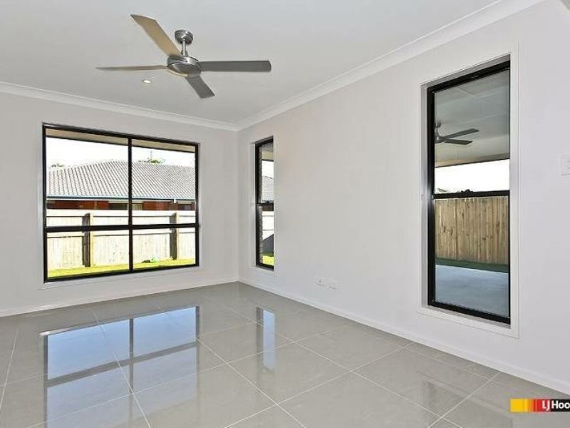 39 Parkgrove Street, Birkdale QLD 4159