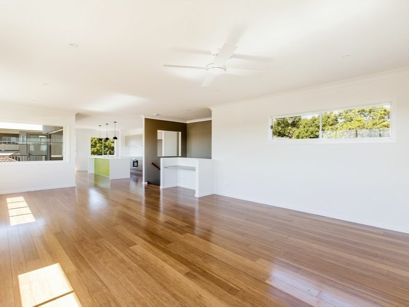 28 Weal Avenue, Tarragindi QLD 4121