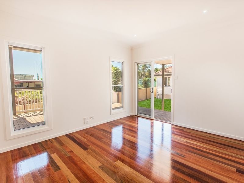 28 Weal Avenue, Tarragindi QLD 4121