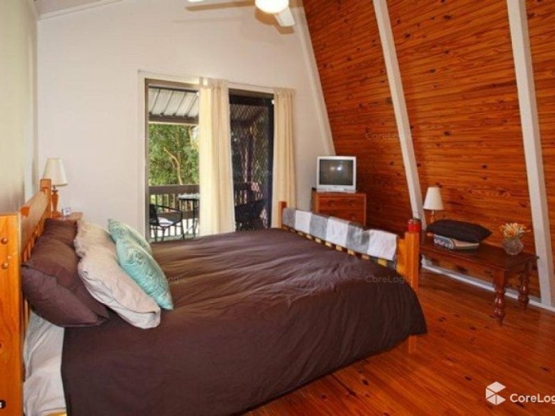 9 Killarney Street, Yeronga QLD 4104