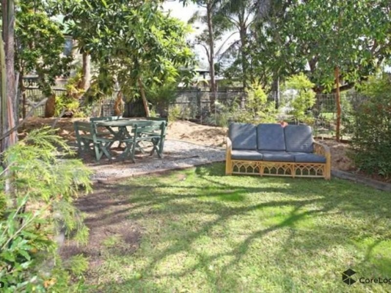 9 Killarney Street, Yeronga QLD 4104