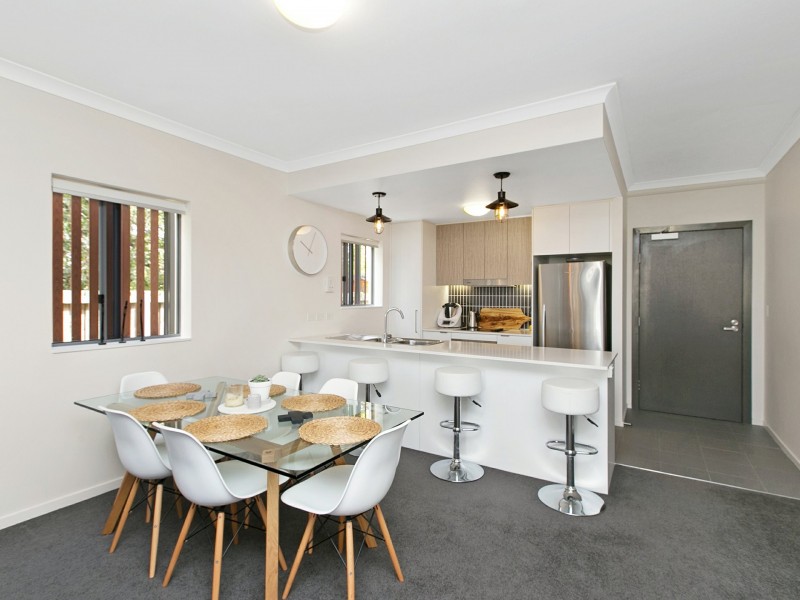 17/66 Waldheim Street, Annerley QLD 4103