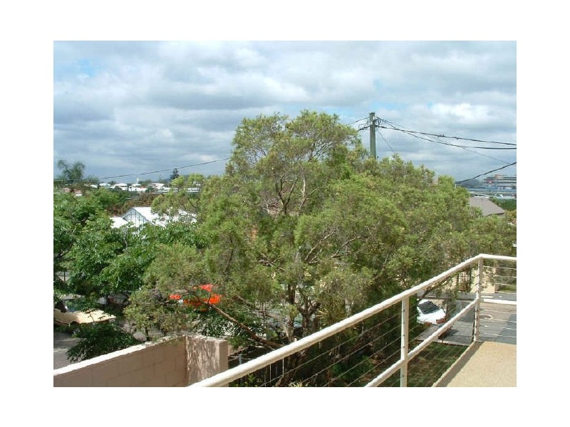 1/19 Wilton Street, Woolloongabba QLD 4102